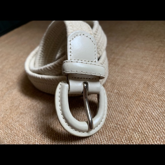 Sold 👈🏼 - Picture 2 of 3